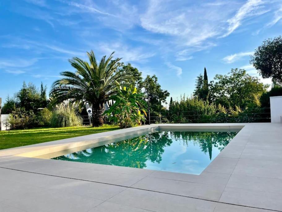 Apartamento Con Jardin Y Piscina En Kordoba Bagian luar foto