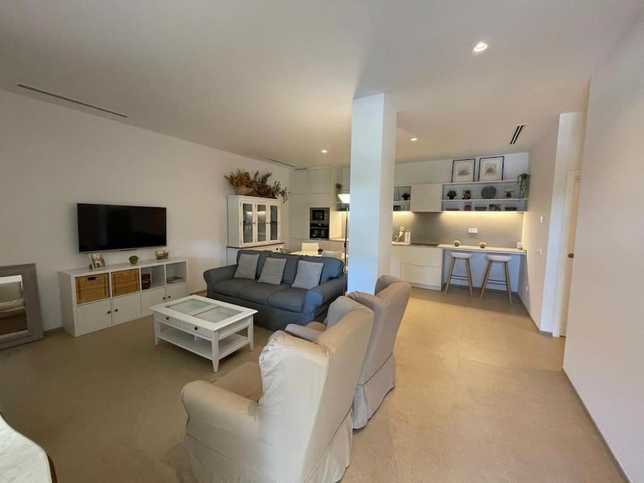Apartamento Con Jardin Y Piscina En Kordoba Bagian luar foto