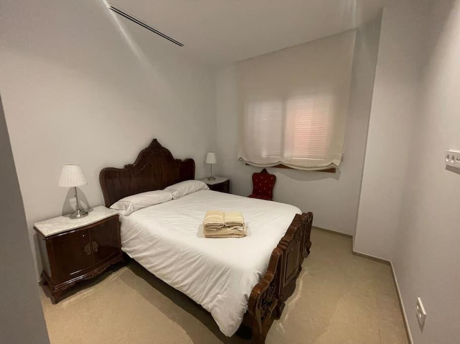 Apartamento Con Jardin Y Piscina En Kordoba Bagian luar foto